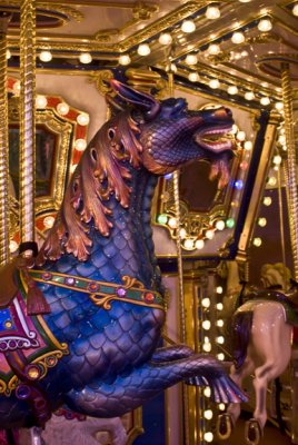 Carrousel Dragon