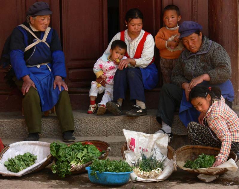 Naxi family, Baisha, China, 2006