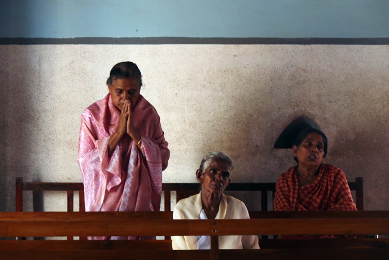Prayers, Syrian Church, Thambukulam, Kerala, India, 2008