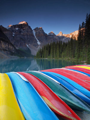 Time for a morning canoe ride ...