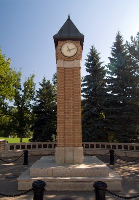 Clock at Bessborough Hotel