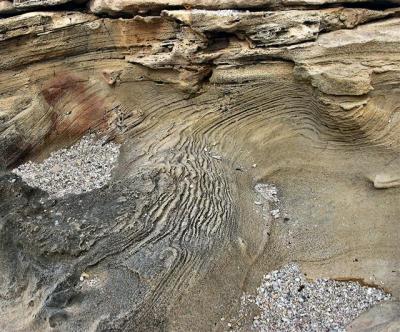 Old Waves Lines On A Rock.JPG