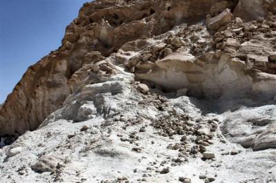 White Powder And  Rocks Scraps.JPG