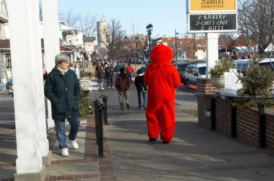 Elmo Comes to Town