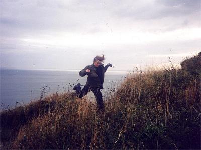 trip to England 1998<br>jumping back from the cliffs