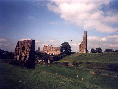 Ireland 1993a playground between ruins