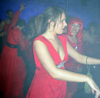 Red Dress PDX 2009-101.JPG