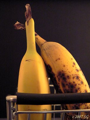 Banana Necking