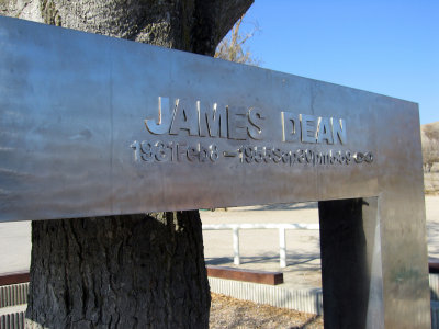 historic marker at site of james dean's fatal car crash in 1955 - 11/07