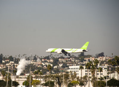 san diego waterfront (airliner on approach to lindbergh field)