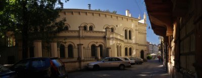 Tempel Synagogue seen from Podbrzezie street