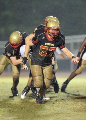 GACSFootball102309_193_5x7.jpg