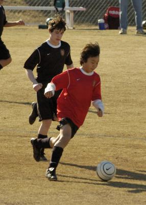 DragonsSoccer030406_005.jpg