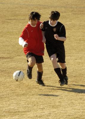 DragonsSoccer030406_014.jpg