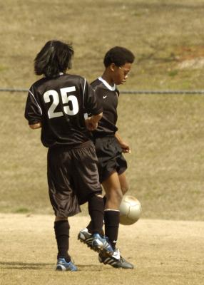 DragonsSoccer031106_004.jpg