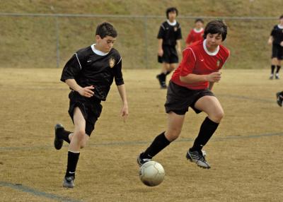 DragonsSoccer031106_011.jpg