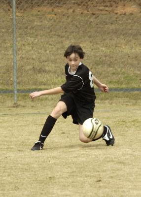 DragonsSoccer031106_040.jpg
