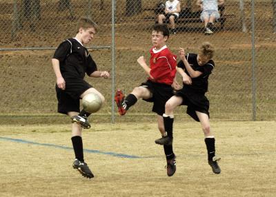 DragonsSoccer031106_050.jpg