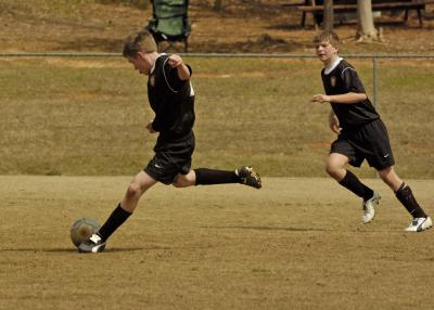 DragonsSoccer031106_060.jpg