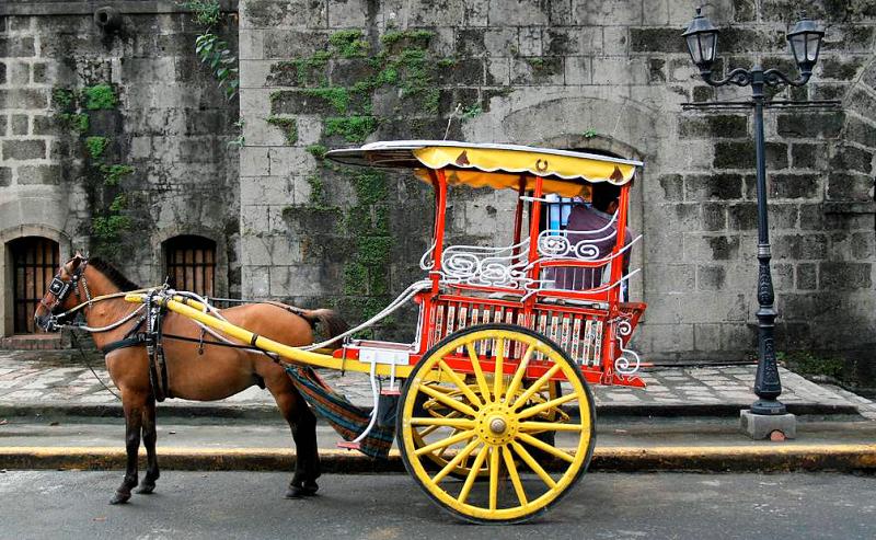 Calesa, Intramuros.