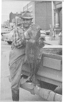 Willie Roberson w/ Catfish abt 1957