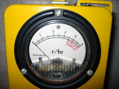 Victoreen CD V-717 Survey Meter