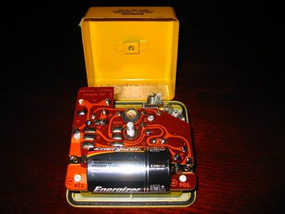 CD V-750 Dosimeter Charger