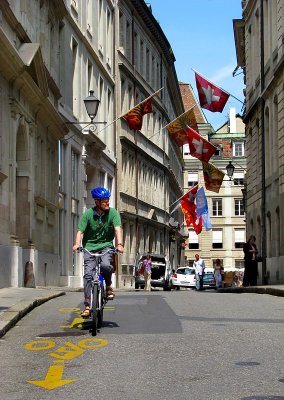 le cycliste de la vieille cit