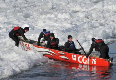 COURSE EN CANOT  GLACE DU CARNAVAL DE QUBEC 8 FVRIER 2009