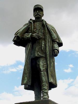 la statue du gnral, Verdun