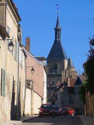 g3/83/550183/3/53097251.grandrueAvallon.jpg