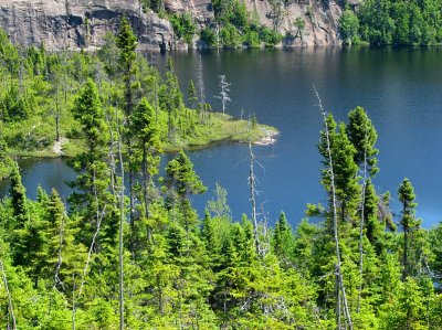 le lac au bord de la route de Baie Comeau