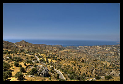 Road to Agios Pavlos