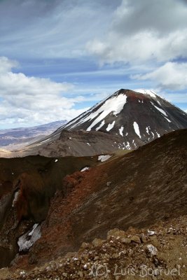 Tongariro trek4.jpg