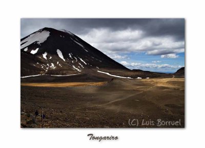 Tongariro trek2.jpg