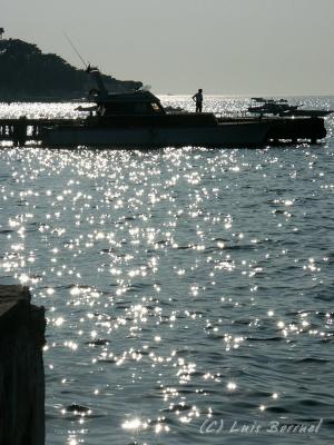 g3/83/618983/3/54235329.buyukada_muelle5.jpg