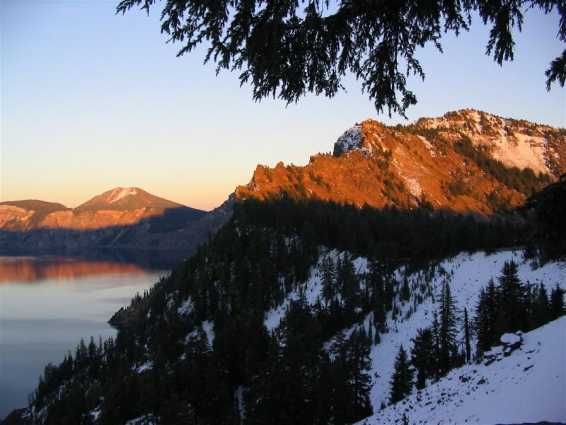 Crater Lake sunset from Lodge