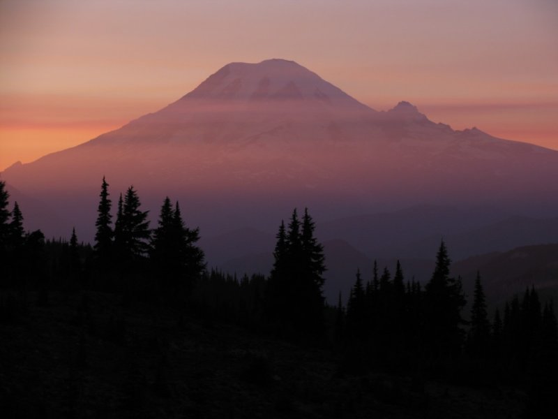 Mount Rainier Sunset from Goat Rocks wilderness.