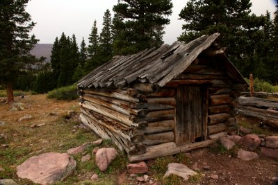 Packers cabin near Henrys Fork lake