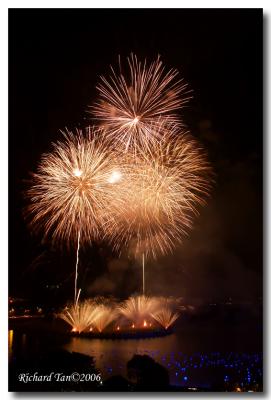 Fireworks 2006 054.jpg