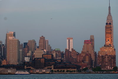 e2   NYC SkyLine  3  ZR1  FS only  P1010413.jpg