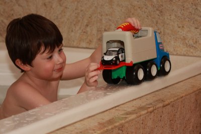 Gotta have cars in the tub
