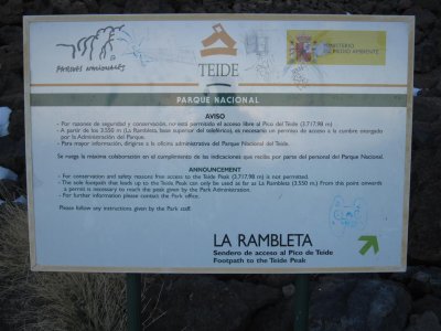 197 - Halfway down. This sign points the way to the Pico del Teide....
