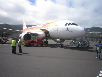 320 - Iberia flight back from La Palma to Madrid