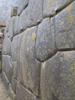 Inka Wall, carefully cut Stones