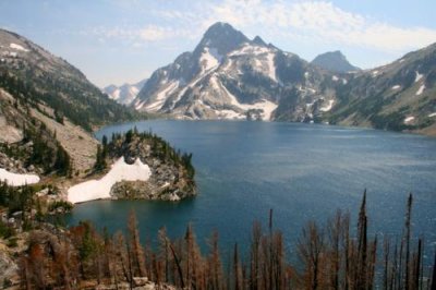 Sawtooth Lake