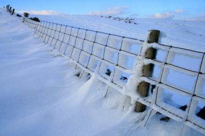 0673 fence snow.jpg