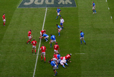 Martyn Williams takes the tackle, Cardiff