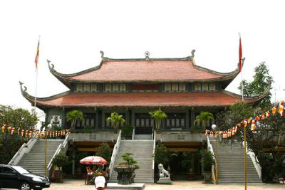 Cha Vinh Nghim Temple