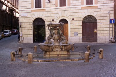  Piazza Mattei and the Tortoise Fountain